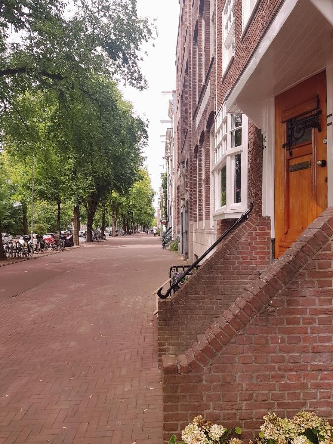 23 Sous Bed and Breakfast Amsterdam Eksteriør billede