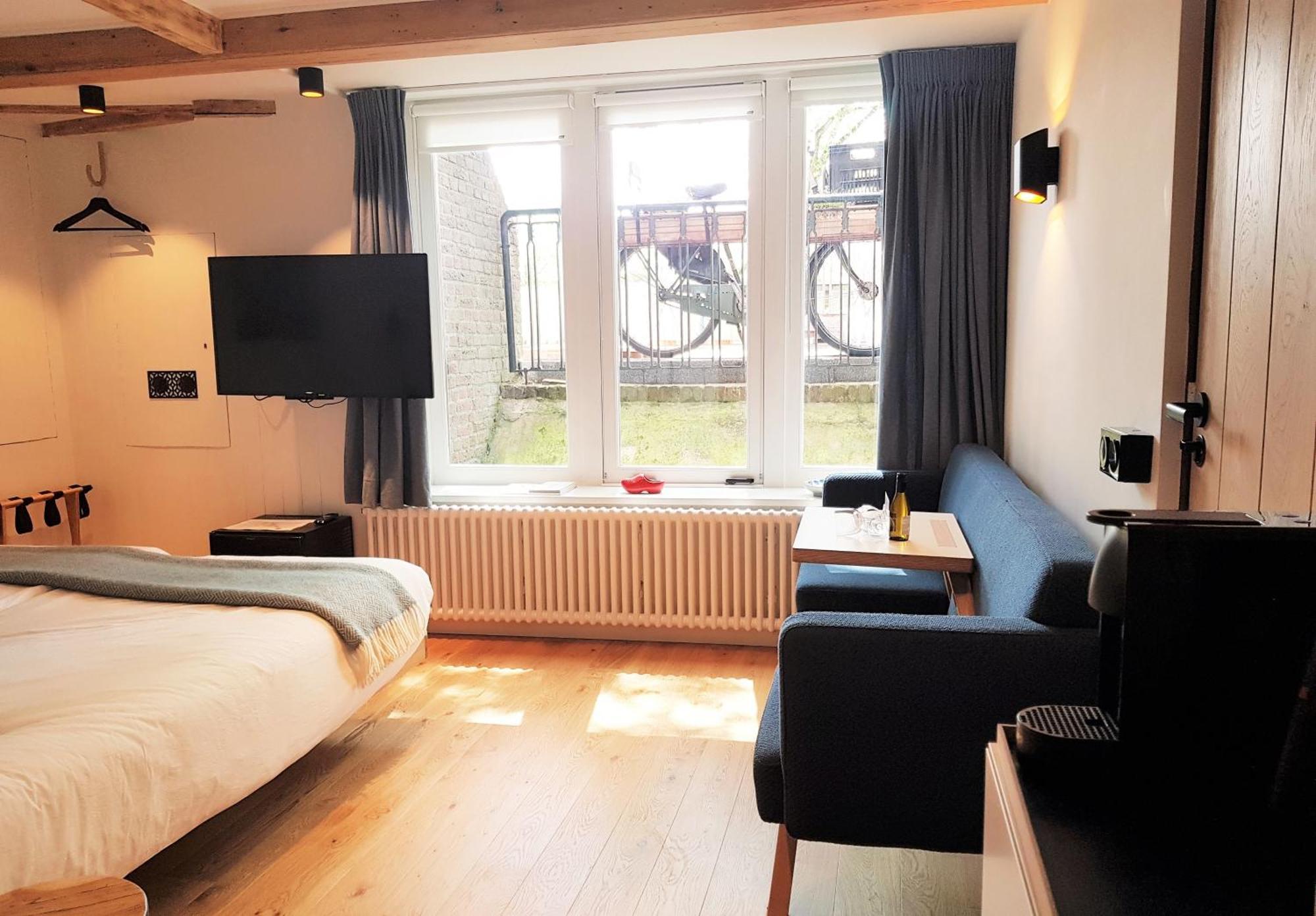 23 Sous Bed and Breakfast Amsterdam Eksteriør billede